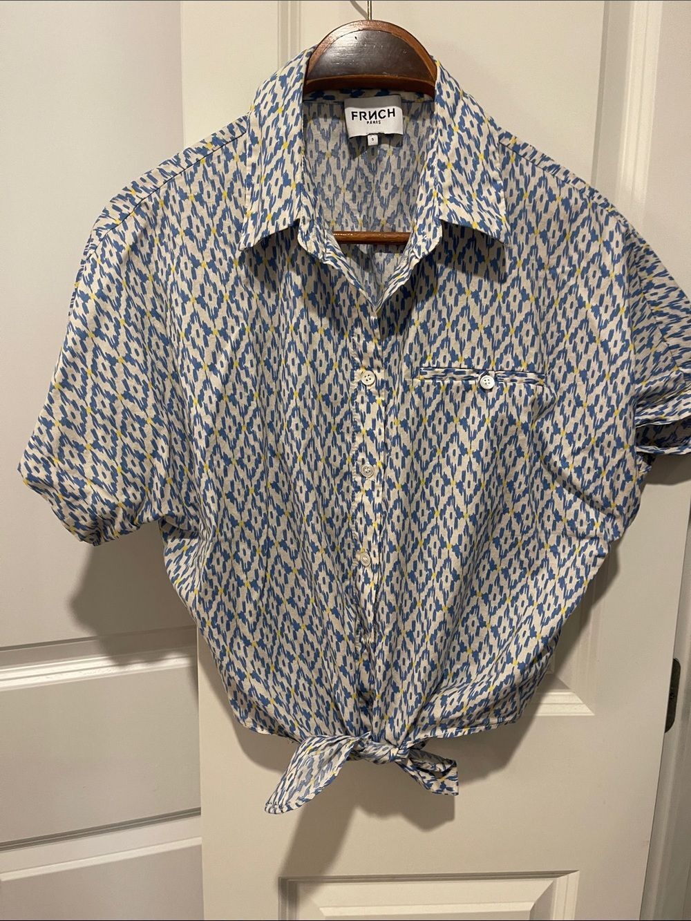 FRNCH Blue, White & Yellow Printed Short-Sleeve Button-Up Shirt